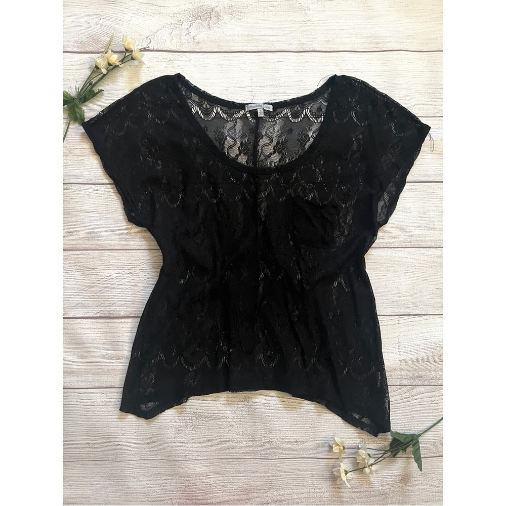 Charlotte Russe Allover Lace Short Sleeve Top